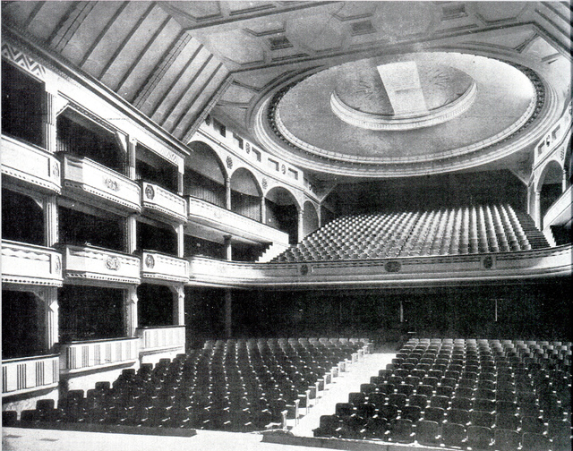 Teatro-Astral-interior